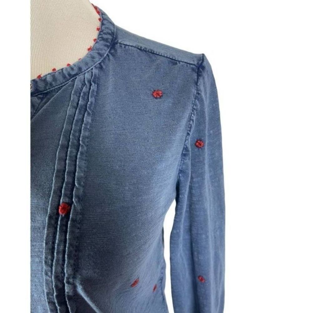 Lucky Brand Blue Blouse with Red Accents - Picture 2 of 9